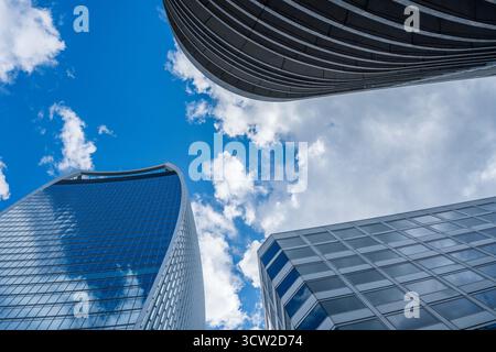 Admirez les gratte-ciel de Londres Banque D'Images