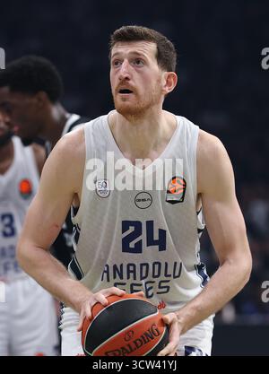 Ercan Osmani de l'Efes lors du match de basket-ball Euroleague entre le Partizan Belgrade et Anadolu Efes Istanbul le 9 octobre. 2025. À Belgrade (Serbie). (Photo de Pedja Milosavljevic/STARSPORT ©) Banque D'Images