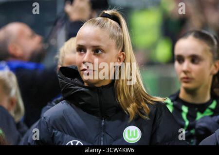 Wolfsburg, Deutschland. 08 octobre 2025. Wolfsburg, Allemagne 08. Oktober 2025 : Champions League - Frauen - 2025/2026 - VfL Wolfsburg vs. Paris Saint-Germain Im Bild : Vivien Endemann (VfL) crédit : dpa/Alamy Live News Banque D'Images