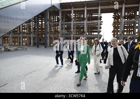 Osaka, japonais. 10 octobre 2025. La princesse Victoria visite Expo 2025 Osaka, Japon, le 10 octobre 2025. La princesse héritière de Suède Victoria est en visite officielle au Japon du 9 au 15 octobre. Photo : Jessica Gow/TT/Code 10070 ce texte est traduit automatiquement crédit : TT News Agency/Alamy Live News Banque D'Images