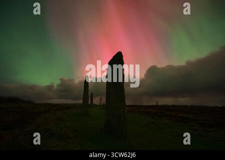 Northern Lights Ring of Brodgar standing Stones, Orcades, Écosse Banque D'Images