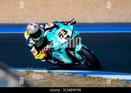 Cascais, Lisbonne, Portugal. 10 octobre 2025. Tito Rabat en action lors des essais libres du Championnat WorldSBK sur le circuit d'Estoril, Portugal, le 10 octobre 2025. (Crédit image : © Nuno Reisinho/ZUMA Press Wire) USAGE ÉDITORIAL SEULEMENT ! Non destiné à UN USAGE commercial ! Banque D'Images