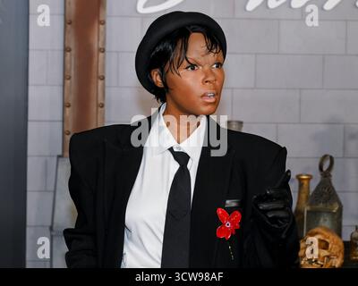 6 octobre 2025, Los Angeles, Californie, États-Unis : chanteur nominé aux Grammy Awards, la rappeuse, compositrice, productrice et actrice JANELLE Monae assiste à la première du tapis rouge de « Frankenstein » de Netflix (Credit image : © Billy Bennight/ZUMA Press Wire) À USAGE ÉDITORIAL EXCLUSIF ! Non destiné à UN USAGE commercial ! Banque D'Images