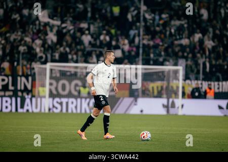Sinsheim, Allemagne. 10 octobre 2025. Sinsheim, Allemagne, 10 octobre 2025 Waldemar Anton (#2 - Allemagne) lors du match des qualifications européennes de l'UEFA opposant Allemagne vs Luxembourg à PreZero Arena, à Sinsheim, Allemagne. (Gabor Baumgarten/SPP) crédit : SPP Sport Press photo. /Alamy Live News Banque D'Images