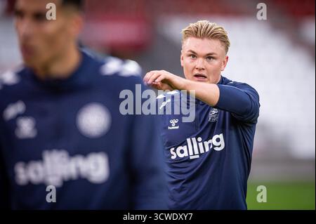 Vejle, Danemark. 10 octobre 2025. Conrad Harder, du Danemark, a vu s'échauffer pour les qualifications UEFA EURO U21 entre le Danemark et l'Autriche au stade de Vejle à Vejle. Banque D'Images