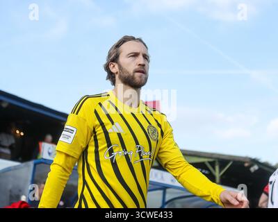 WOKING, ANGLETERRE - 11 OCTOBRE : Morgan Roberts de Brackley Town avant le match de qualification de la 4e ronde de la FA Cup entre Woking et Brackley Town au Laithwaite Community Stadium, Woking le 11 octobre 2025 à Brackley, Royaume-Uni. (Photo de Mitch Davidson/Brackley Town FC via Alamy Live News) Banque D'Images