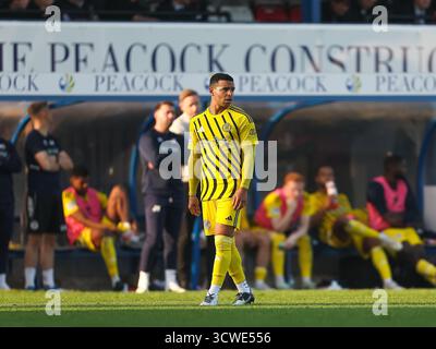 WOKING, ANGLETERRE - 11 OCTOBRE : Tyler Lyttle de Brackley Town lors du match de qualification de la 4e ronde de la FA Cup entre Woking et Brackley Town au Laithwaite Community Stadium, Woking le 11 octobre 2025 à Brackley, Royaume-Uni. (Photo de Mitch Davidson/Brackley Town FC via Alamy Live News) Banque D'Images