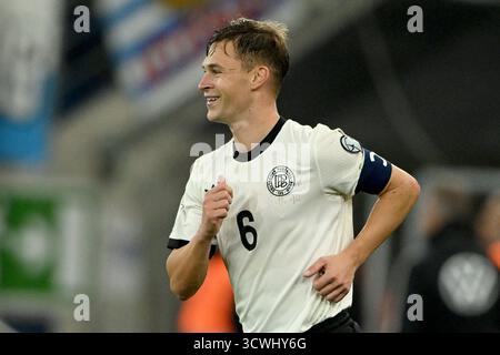 Sinsheim, Deutschland. 10 octobre 2025. Fussball ; saison 2025/2026, saison 2025/26, WM-Qualifikation zur WM 2026, 7. Spieltag, Journée 7, Gruppe A, Group A, Deutschland gegen Luxemburg AM 10.10.2025 in Sinsheim. UBz : 06 Joshua Kimmich, Deutschland. Lacht. Crédit : dpa/Alamy Live News Banque D'Images