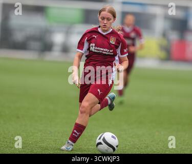 Sutton Coldfield, Royaume-Uni. 12 octobre 2025. Cody Webb de Northampton Town Women lors du match de la Ligue nationale des femmes à Sutton Coldfield Credit : Clive Stapleton/Alamy Live News Banque D'Images