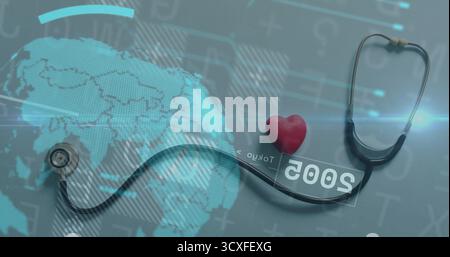 Affichage d'un stéthoscope noir, d'un modèle de coeur rouge sur une table grise, superposition de la carte numérique et des codes Banque D'Images