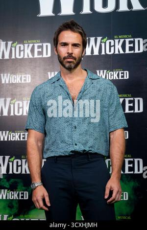 Wicked Premiere, Madrid, Espagne - 08 Oct 2025 Alex Barahona assiste à Wicked Premiere au Nuevo Teatro Alcala le 08 octobre 2025 à Madrid, Espagne crédit : Miguel Escavias/Alfa images/Alamy Live News crédit : Miguel Escavias/Alfa images/Alamy Live News crédit : Miguel Escavias/Alfa images Madrid Nuevo Teatro Alcala Madrid Spain Copyright : x x2025xMiguelxEscavias/AlfaxImagx Banque D'Images