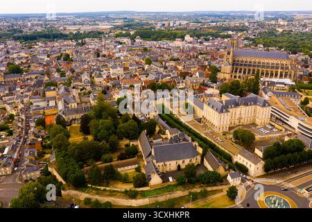 Vue depuis drone de la ville française de Bourges Banque D'Images