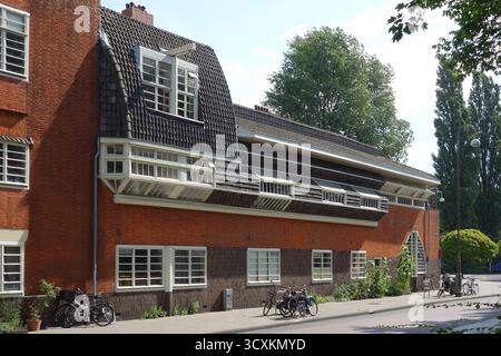 Amsterdam, Architekturstil Amsterdamer Schule, Het Schip // École d'architecture d'Amsterdam, Het Schip *** Amsterdam, style architectural Amsterdam S Banque D'Images