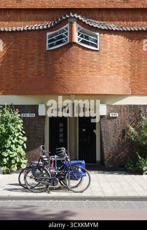 Amsterdam, Architekturstil Amsterdamer Schule, Het Schip // École d'architecture d'Amsterdam, Het Schip *** Amsterdam, style architectural Amsterdam S Banque D'Images