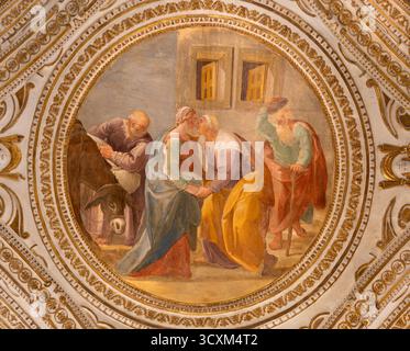 SALERNE, ITALIE - 6 OCTOBRE 2025 : le plafond fresque de la Visitation dans la crypte de la cathédrale de Matthieu de Belisario Corenzio (1558-1646) Banque D'Images