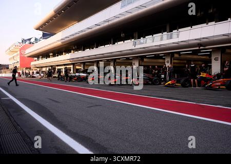 Montmelo, Espagne. 15 octobre 2025. BARCELONE, ESPAGNE - 15 OCTOBRE : vue générale du Pitlane lors du premier jour des essais d'après-saison de la FIA formule 3 sur le circuit de Barcelona Catalunya le 15 octobre 2025 à Barcelone, Espagne. (Photo de Pablo Rodriguez/Quality Sport images) crédit : QSP/Alamy Live News Banque D'Images