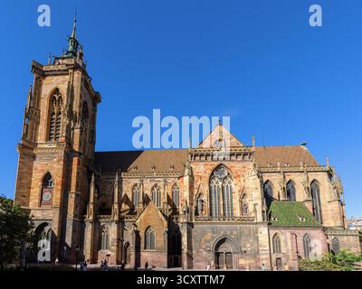 Église St Martins ou Eglise Saint-Martin dans la vieille ville de Colmar, Alsace, France. Banque D'Images