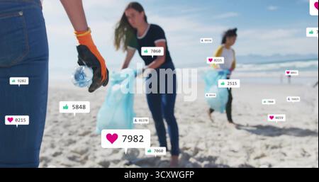 Des bénévoles de nettoyage ramassent les déchets sur la plage, avec des gants, des sacs poubelles et des icônes flottantes de réaction Banque D'Images