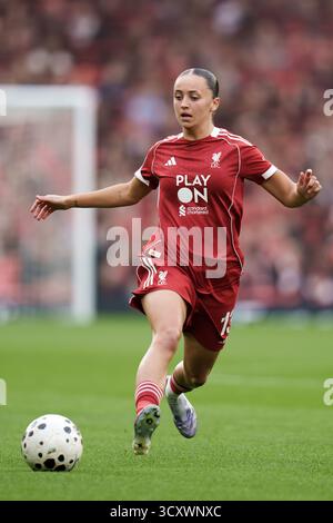 Liverpool FC / Manchester City FC Barclays Super League femme ANFIELD STADIUM ANGLETERRE 12 octobre 2025 Mia Enderby de Liverpool lors du match de Super League féminine Barclays entre Liverpool FC et Manchester City FC au stade Anfield Stadium le 12 octobre 2025 à Liverpool Angleterre. Banque D'Images