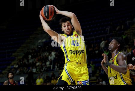 Belgrade, Serbie. 16 octobre 2025. Tamir Blatt de Maccabi lors du match de basket-ball Euroleague entre le Maccabi tel-Aviv et l'Olympiacos le 16 octobre. 2025. À Belgrade (Serbie). (Photo de Pedja Milosavljevic/STARSPORT ©) Banque D'Images