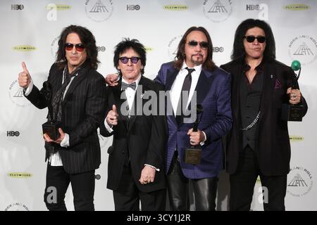 Les intronisés Paul Stanley, Peter Criss, Ace Frehley et Gene Simmons de KISS assistent à la 29e cérémonie annuelle d’intronisation du Rock and Roll Hall of Fame au BARC Banque D'Images