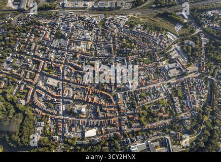 Vue aérienne, vue d'ensemble de la vieille ville, Église évangélique Sainte-Marie, Rathausstrasse, Jakobikirche, Lange Strasse, rivière Lippe, Lippstadt, Soest distric Banque D'Images