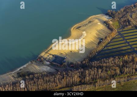 Vue aérienne de la plage de baignade de Silbersee II dans le quartier Lehmbraken à Haltern am See dans la région de la Ruhr en Rhénanie du Nord-Westphalie, Allemagne, bat Banque D'Images