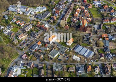 Vue aérienne, nouveau bâtiment à Stephanusschule Heessen, vue locale Heessen, Hamm, région de la Ruhr, Rhénanie du Nord-Westphalie, Allemagne, Allemagne, Europe, comm. religieux Banque D'Images