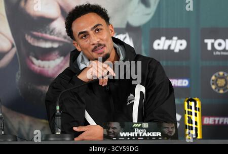 Ben Whittaker lors d'une conférence de presse au Leadenhall Building, Londres. Whittaker sera en tête d'affiche contre Benjamin Gavazi à Birmingham lors de ses débuts promotionnels le 29 novembre. Date de la photo : vendredi 17 octobre 2025. Banque D'Images