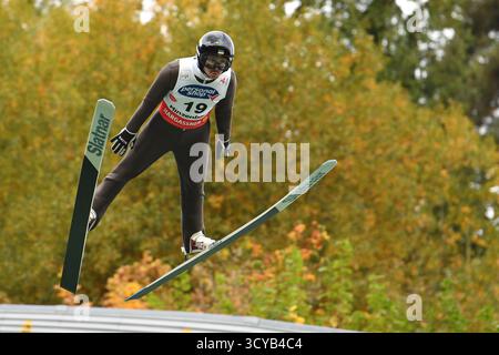 Eferding, Autriche. 18 octobre 2025. EFERDING, AUTRICHE - 18 OCTOBRE : L'ukrainienne Vitaliy Kalinichenko participe au HS 90 féminin à la Coupe du monde de saut à ski Viessmann FIS Hinzenbach à Energie AG Skisprungarena le 18 octobre 2025 à Eferding, Autriche 251018 SEPA 24 033 - 20251018 PD4432 crédit : APA-PictureDesk/Alamy Live News Banque D'Images