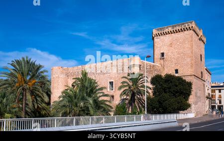 El Palacio de Altamira, sede del Museo Arqueológico y de Historia de Elche. Alicante. Communauté de Valence. España Banque D'Images