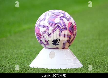 Nottingham, Royaume-Uni. 18 octobre 2025. Match de premier League lors du match de premier League entre Nottingham Forest et Chelsea FC au City Ground de Nottingham. Crédit : SPP Sport Press photo. /Alamy Live News Banque D'Images