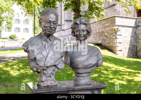Denkmal, Fürst Franz Josef II. und Fürstin Gina von und zu Liechtenstein in Vaduz, Fürstentum Liechtenstein // Monument, Prince Franz Josef II et Princesse Gina von und zu Liechtenstein in Vaduz, Principauté de Liechtenstein - 20250722 PD19262 crédit : APA-PictureDesk/Alamy Live News Banque D'Images