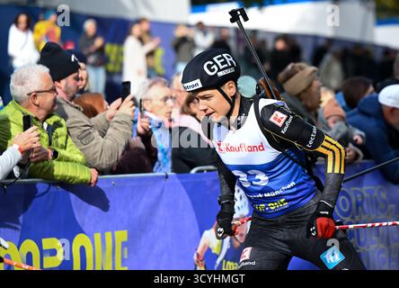 Munich, Allemagne. 19 octobre 2025. Loop One Festival, première de l’ouverture de la nouvelle saison de la Fédération mondiale de Biathlon dans le Parc Olympique. Justus Strelow (Allemagne) en action. Crédit : Sven Hoppe/dpa/Alamy Live News Banque D'Images