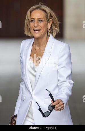 Londres, Royaume-Uni. 19 octobre 2025. Journaliste, Emily Maitlis, à la BBC après avoir assisté dimanche avec Laura Kuenssberg, animée par Victoria Derbyshire cette semaine. Les invités discutent des sujets politiques brûlants de la semaine. Crédit : Mark Thomas/Alamy Live News Banque D'Images