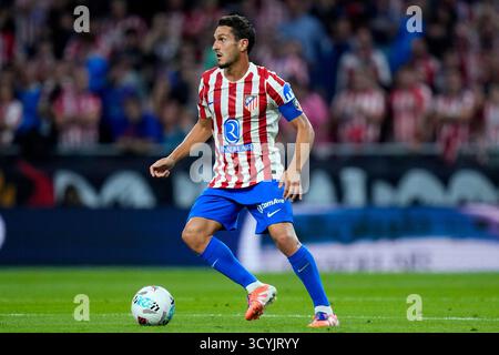 Madrid, Espagne. 19 octobre 2025. Koke de l'Atletico de Madrid lors du match la Liga EA Sports entre l'Atletico de Madrid et LE CA Osasuna a joué au Riyad Metropolitano Stadium le 18 octobre 2025 à Madrid, en Espagne. (Photo de Cesar Cebolla/PRESSIN) crédit : AGENCE SPORTIVE PRESSINPHOTO/Alamy Live News Banque D'Images