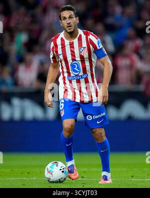 Madrid, Espagne. 19 octobre 2025. Koke de l'Atletico de Madrid lors du match la Liga EA Sports entre l'Atletico de Madrid et LE CA Osasuna a joué au Riyad Metropolitano Stadium le 18 octobre 2025 à Madrid, en Espagne. (Photo de Cesar Cebolla/PRESSIN) crédit : AGENCE SPORTIVE PRESSINPHOTO/Alamy Live News Banque D'Images