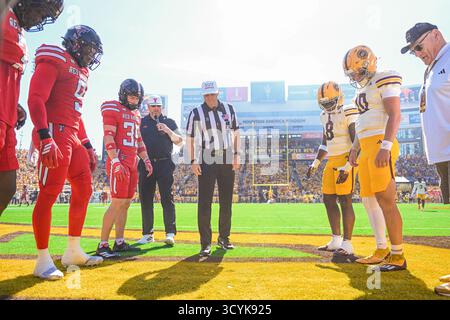 Jordan Crook (8 ans), quarterback Sam Leavitt (10 ans), Texas Tech Red Raiders Bryce R Banque D'Images