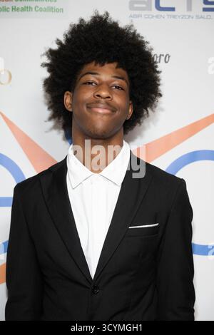 Los Angeles, États-Unis. 18 octobre 2025. Mekhi O'Dell participe au gala expose Fund Rising au Santa Monica Bay Woman's Club, Los Angeles, CA, le 18 octobre 2025 crédit : Eugene Powers/Alamy Live News Banque D'Images