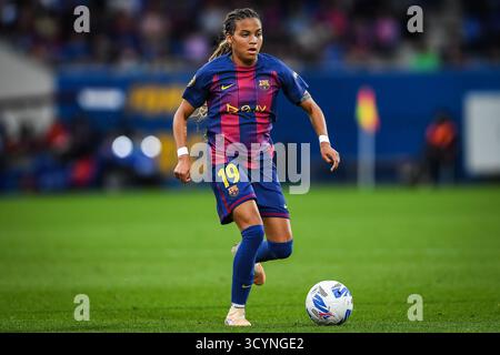 Barcelone, Espagne, Espagne. 19 octobre 2025. Vicky LOPEZ de Barcelone lors du match de Liga F entre le FC Barcelone et le Granada CF à Estadi Johan Cruyff le 19 octobre 2025 à Barcelone, Espagne. (Crédit image : © Matthieu Mirville/ZUMA Press Wire) USAGE ÉDITORIAL SEULEMENT ! Non destiné à UN USAGE commercial ! Crédit : ZUMA Press, Inc/Alamy Live News Banque D'Images