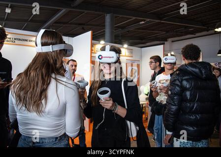 Rome, Italie. 17 octobre 2025. **PAS DE WEB ET DE JOURNAUX UNIQUEMENT POUR L'ITALIE** MAKER FAIRE ROME 2025 AU GAZOMETER crédit : Agence photo indépendante/Alamy Live News Banque D'Images
