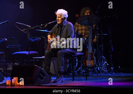 ROYAUME-UNI. 19 octobre 2025. LONDRES, ANGLETERRE - 19 OCTOBRE : Graham Nash au palladium le 19 octobre 2025 à Londres, EnglandCAP/Mar © Mar/Capital Pictures Credit : Capital Pictures/Alamy Live News Banque D'Images