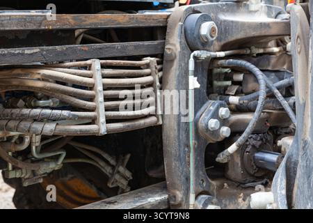 Mécanismes hydrauliques d'équipement de chargement lourd, gros plan. Banque D'Images