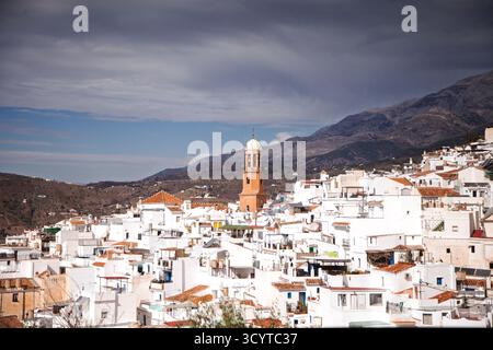 Competa ville à Axarquia, Espagne Banque D'Images