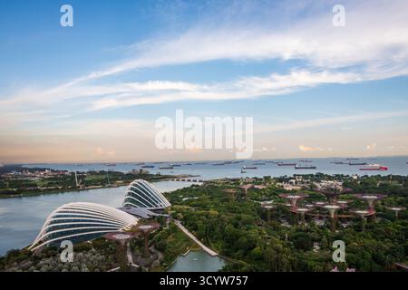 Singapour - 19 octobre 2018 : le magnifique Esplanade concert Hall a été inspiré par le fruit tropical bien-aimé de la ville, le durian. Banque D'Images