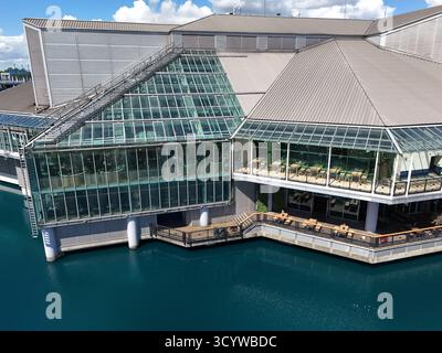 Vue aérienne du centre commercial Princes Quay à Kingston upon Hull, East Riding of Yorkshire, Angleterre. Le centre est construit sur des pilotis au-dessus du Prince's Dock Banque D'Images
