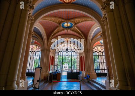 Le foyer de l'hôtel de ville de style Art Nouveau dans le centre-ville de Kecskemet, Hongrie. Banque D'Images