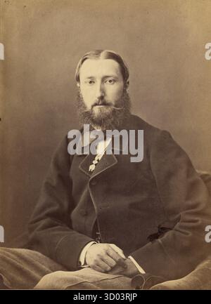 Portrait du roi Léopold II de Belgique assis les mains sur les genoux, photographié par Nadar (Gaspard Félix Tournachon), vers 1865-1875. Banque D'Images