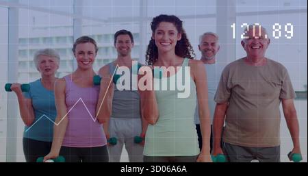 Femme portant un équipement d'entraînement tenant des haltères à hauteur d'épaule dans le gymnase avec grille et superposition de graphique Banque D'Images