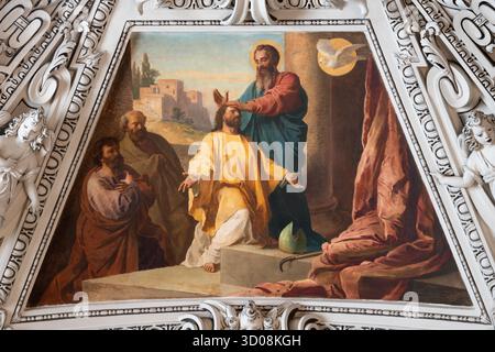 SALZBOURG, AUTRICHE - 6 SEPTEMBRE 2025 : la peinture des Apôtres donnant l'esprit Saint - la première ordination épiscopale dans la cathédrale Banque D'Images